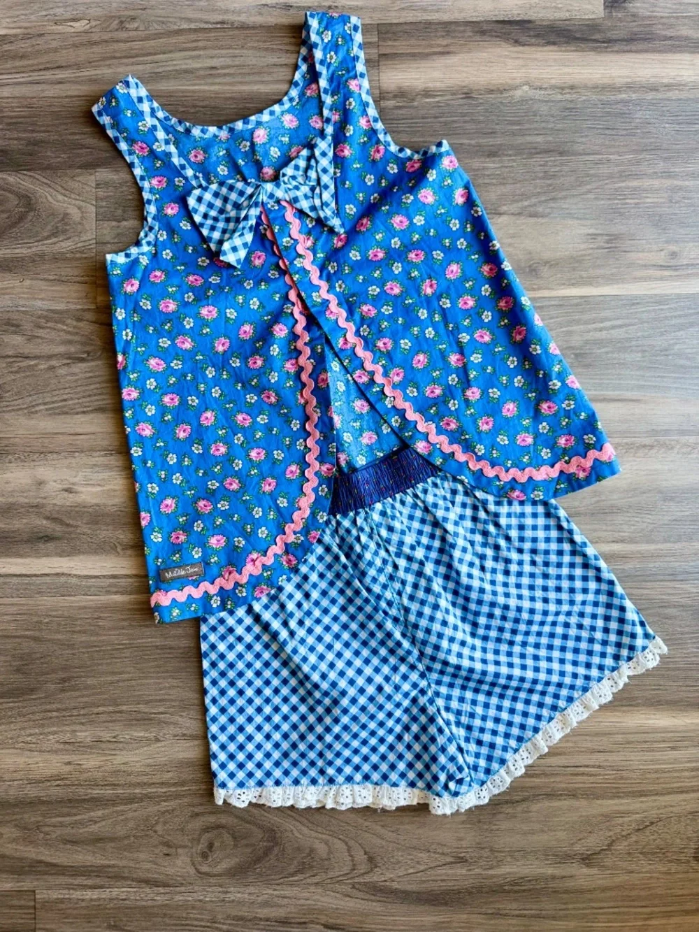 Coastal Cottage Girls Outfit Set Floral Top Gingham Shorts Matilda Jane‎